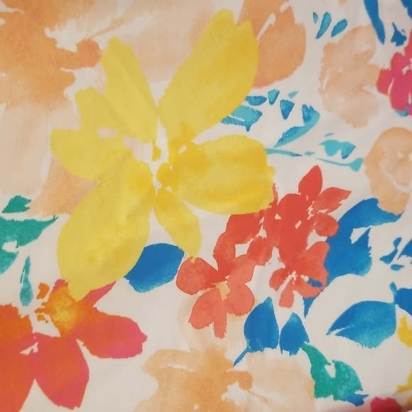 💕ELLEN TRACY💕 One Piece Ruffle Swimsuit ~ Abstract Floral Print 8 NWT - Picture 5 of 12